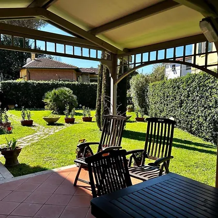 Feriehus Il Villino Di Monic Centro Pisa